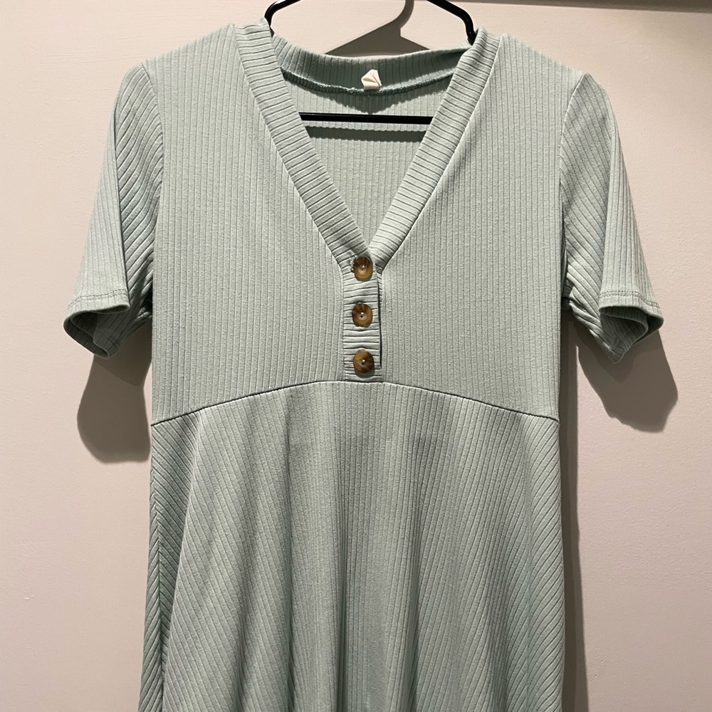 Nursing friendly Mint Maternity Top